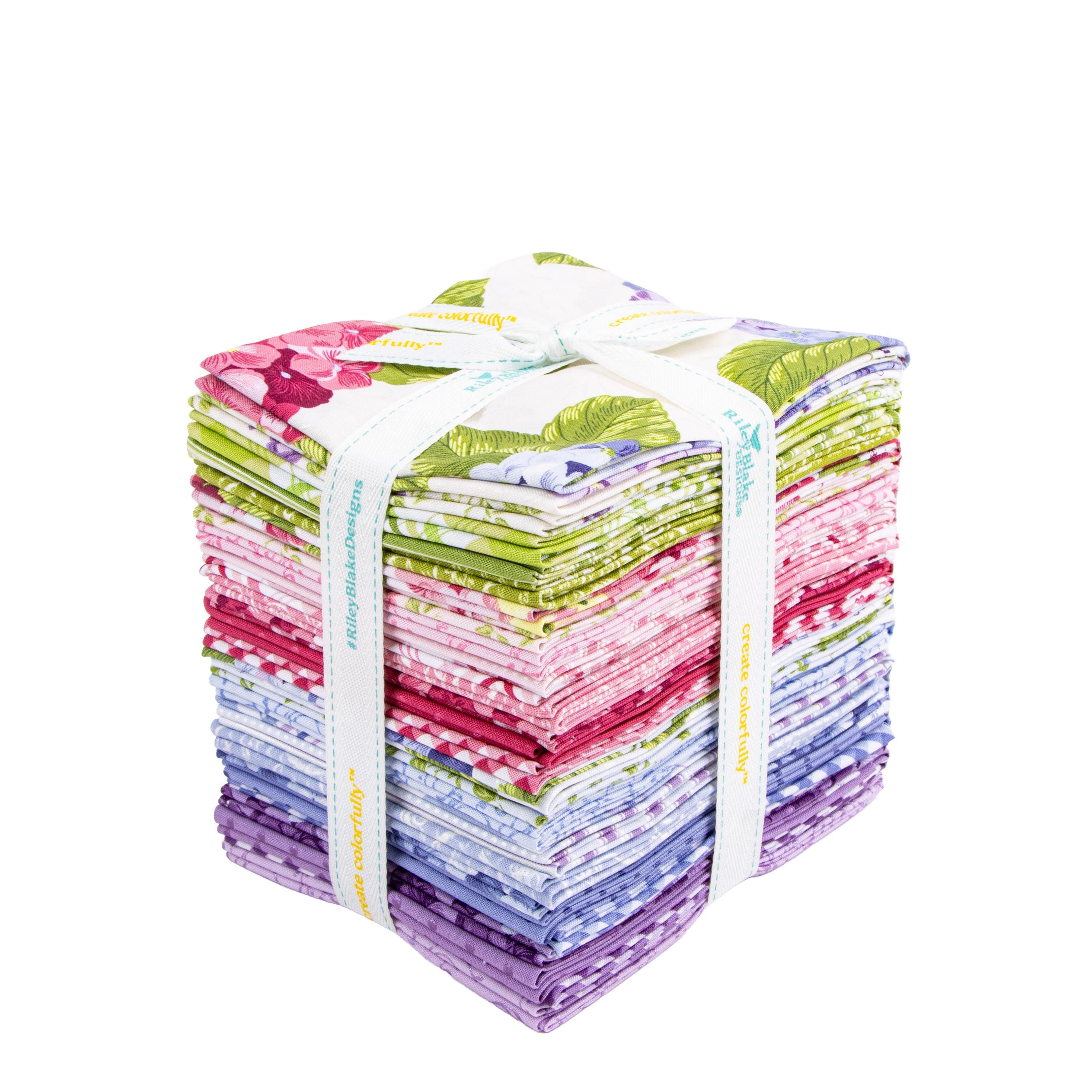 Hydrangeas in the Garden Fat Quarter Bundle, 27 Pcs.