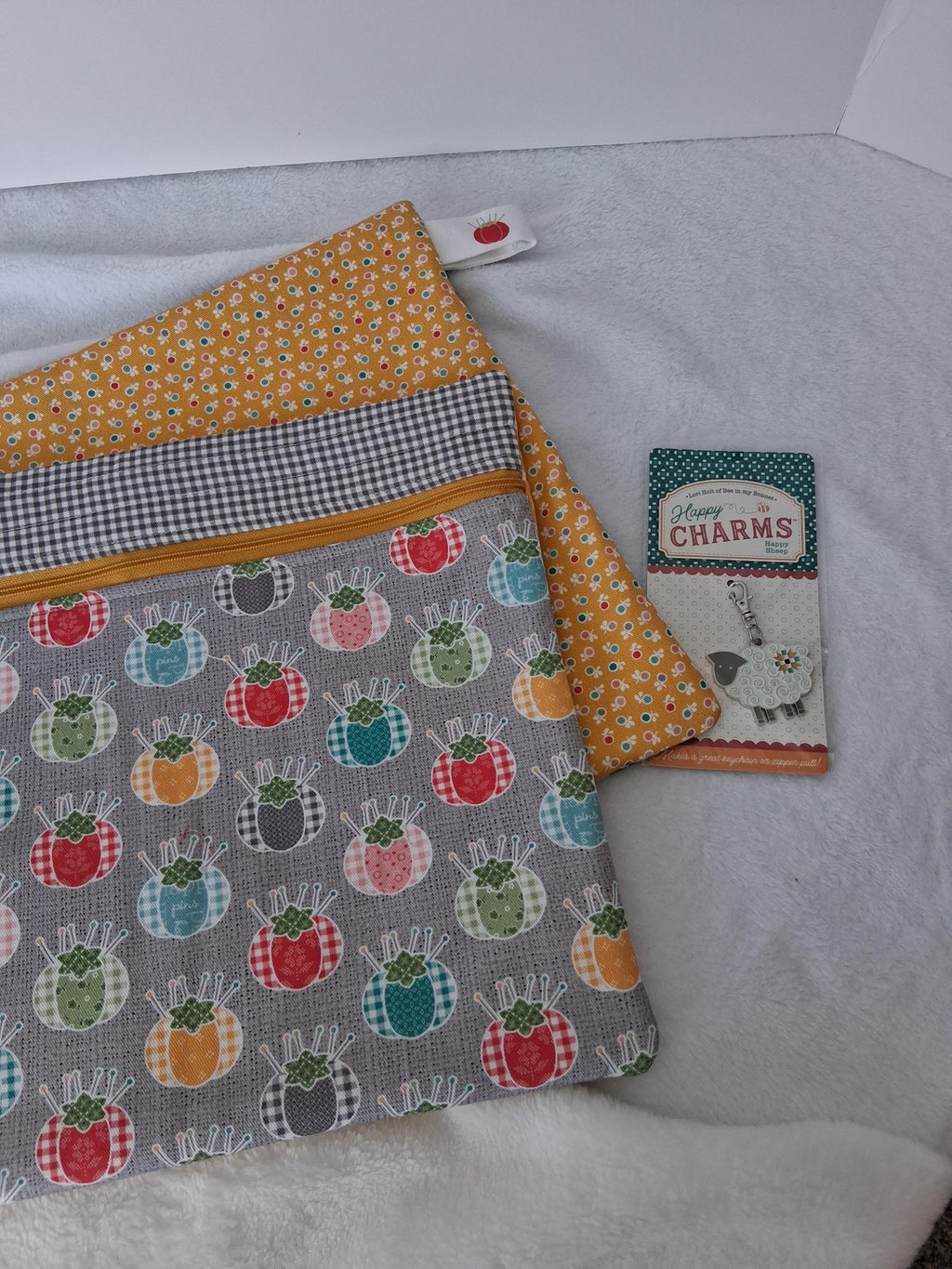Lori Holt Project Bag – Sewing, Cross Stitch, Quilted Cotton (Charms Sold Separately)