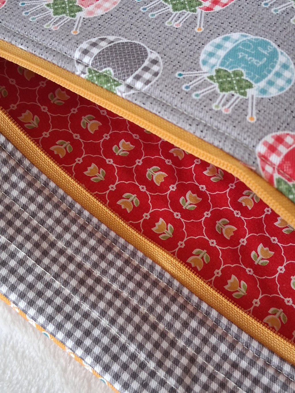 Lori Holt Project Bag – Sewing, Cross Stitch, Quilted Cotton (Charms Sold Separately)