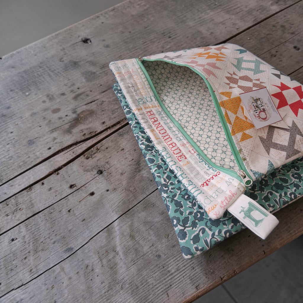 Lori Holt Handmade Project Bag – Quilt Block with Double Zipper