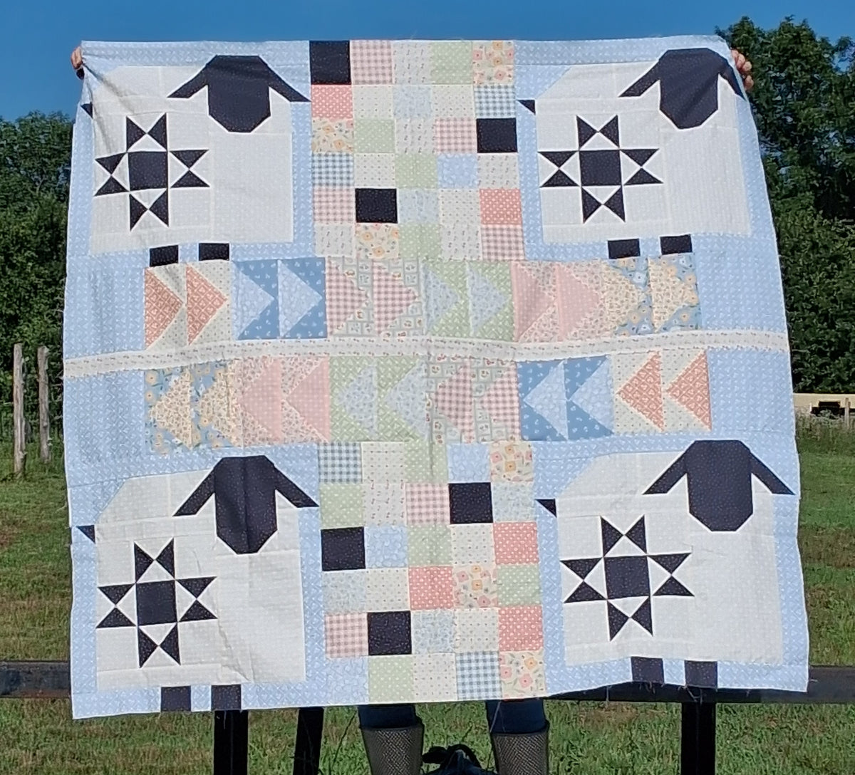 Sweet Baby Sheep Handmade Quilt 100% Cotton Fabric (50" x 50")